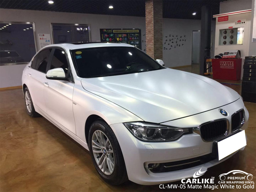 CARLIKE CL-MW-05 MATTE MAGIC WHITE TO GOLD VINYL FOR BMW