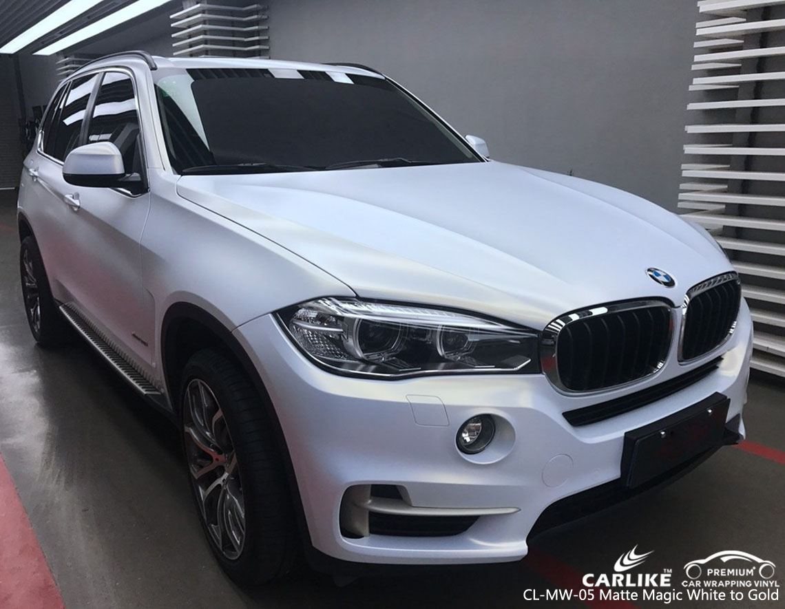 CARLIKE CL-MW-05 MAGIC CHAMELEON MATTE WHITE TO GOLD VINYL FOR BMW