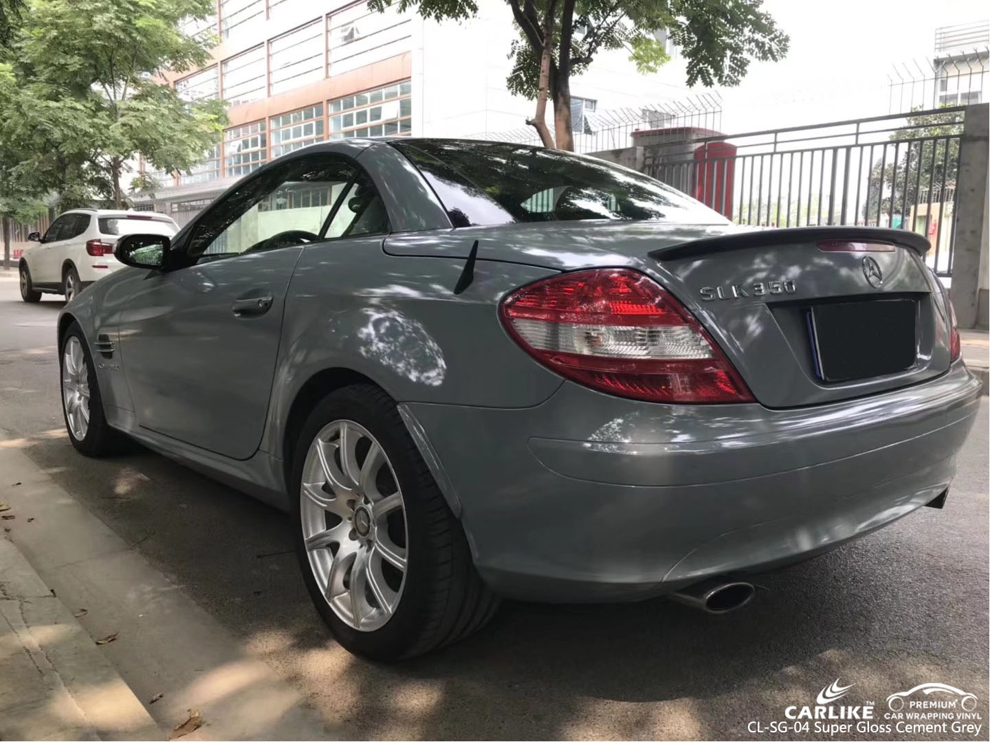 CARLIKE CL-SG-04 SUPER GLOSS CEMENT GREY VINYL WRAP FOR MERCEDES-BENZ 