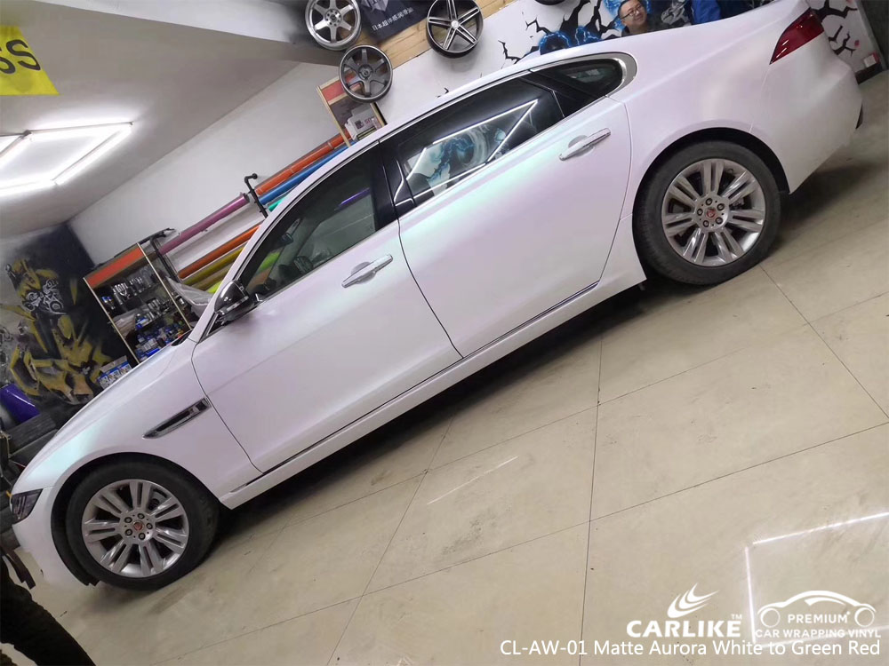 CARLIKE CL-AW-01 MATTE AURORA WHITE TO GREEN RED CAR WRAP VINYL