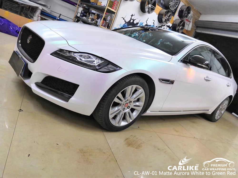 CARLIKE CL-AW-01 MATTE AURORA WHITE TO GREEN RED CAR WRAP VINYL