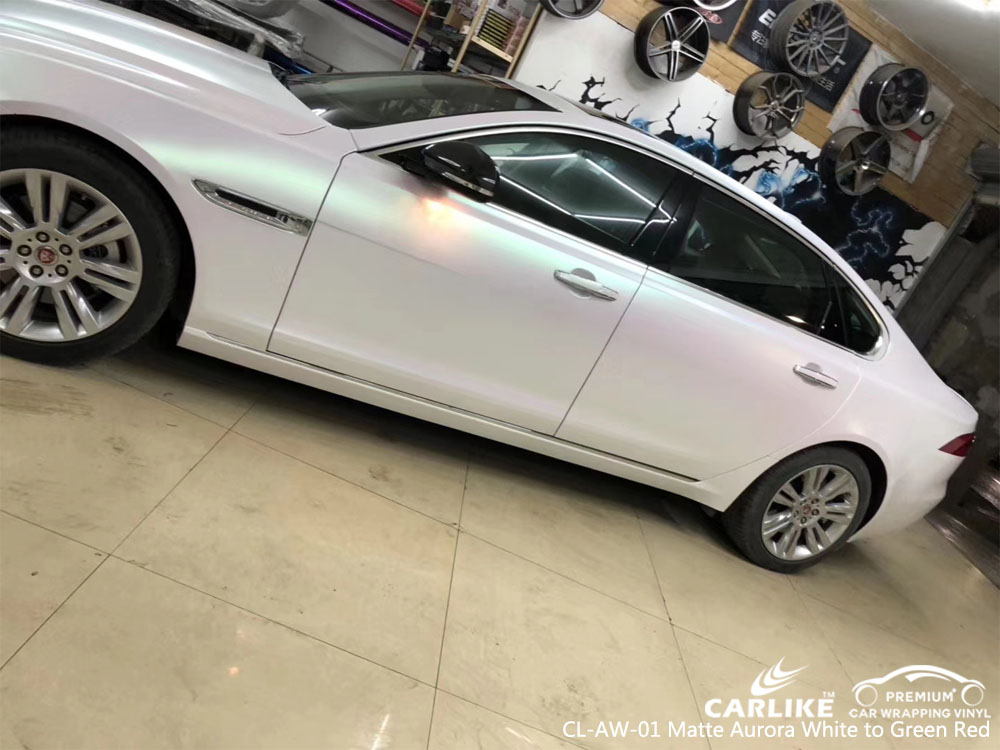 CARLIKE CL-AW-01 MATTE AURORA WHITE TO GREEN RED CAR WRAP VINYL