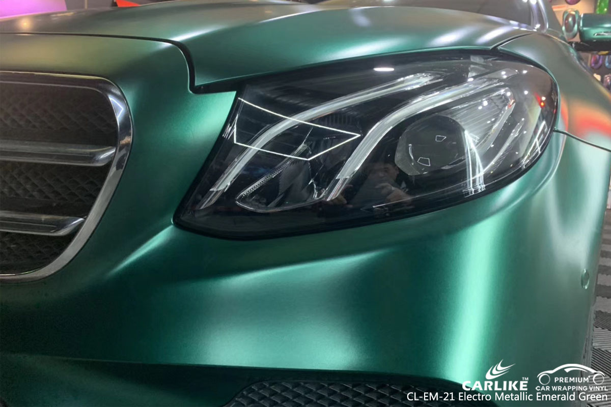 CARLIKE CL-EM-21 ELECTRO METALLIC EMERALD GREEN VINYL FOR MERCEDES-BENZ