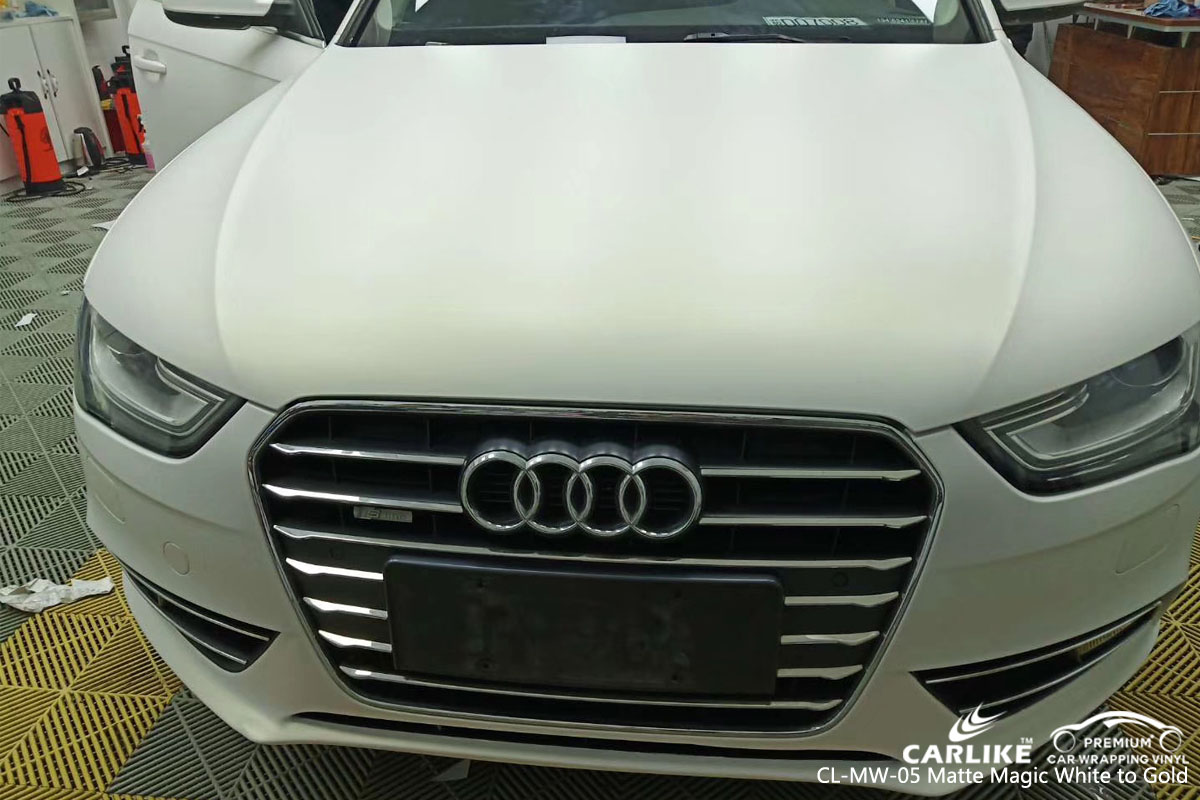 CARLIKE CL-MW-05 MATTE MAGIC WHITE TO GOLD VINYL FOR AUDI
