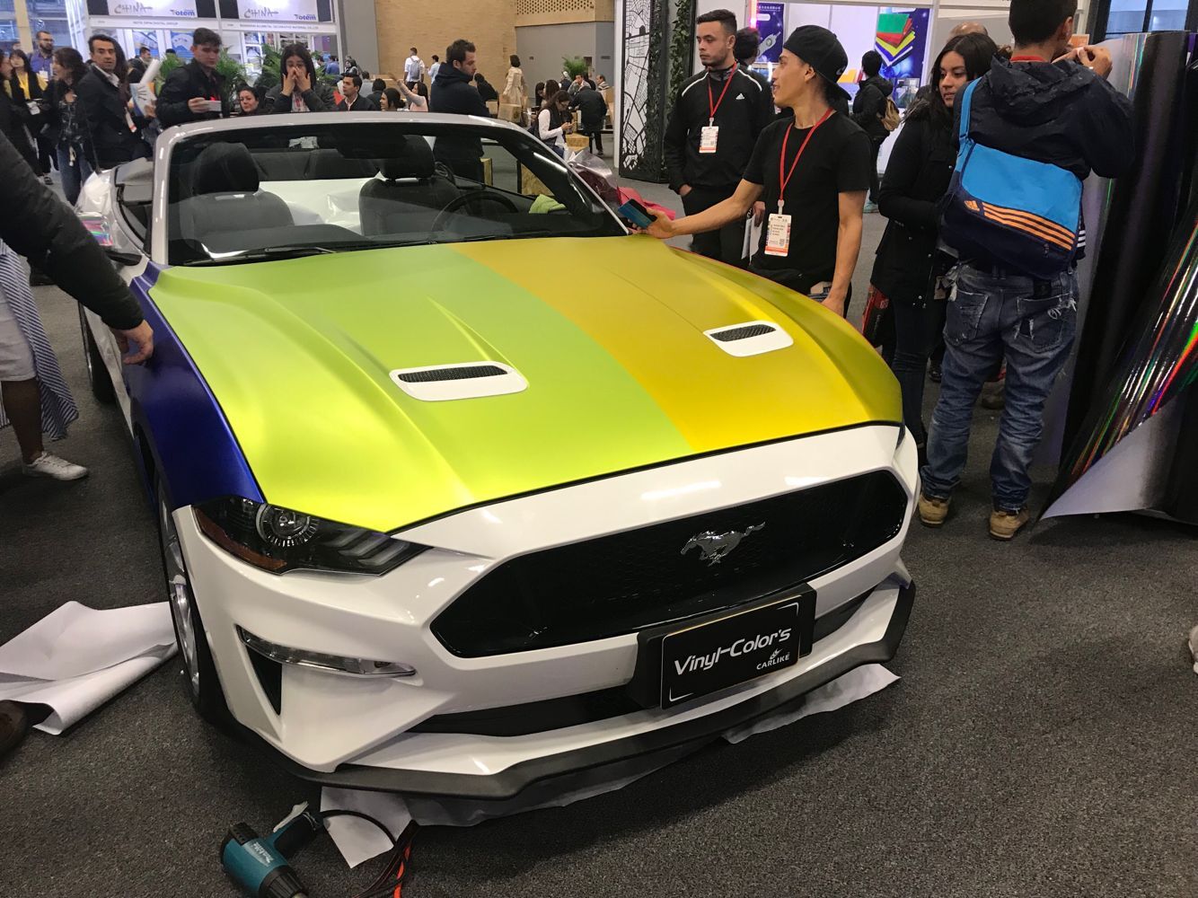 CARLIKE Premium+ Car Wrapping Vinyl joins hands with Vinyl Color's attending Andigráfica 2019 in Bogotá Colombia
