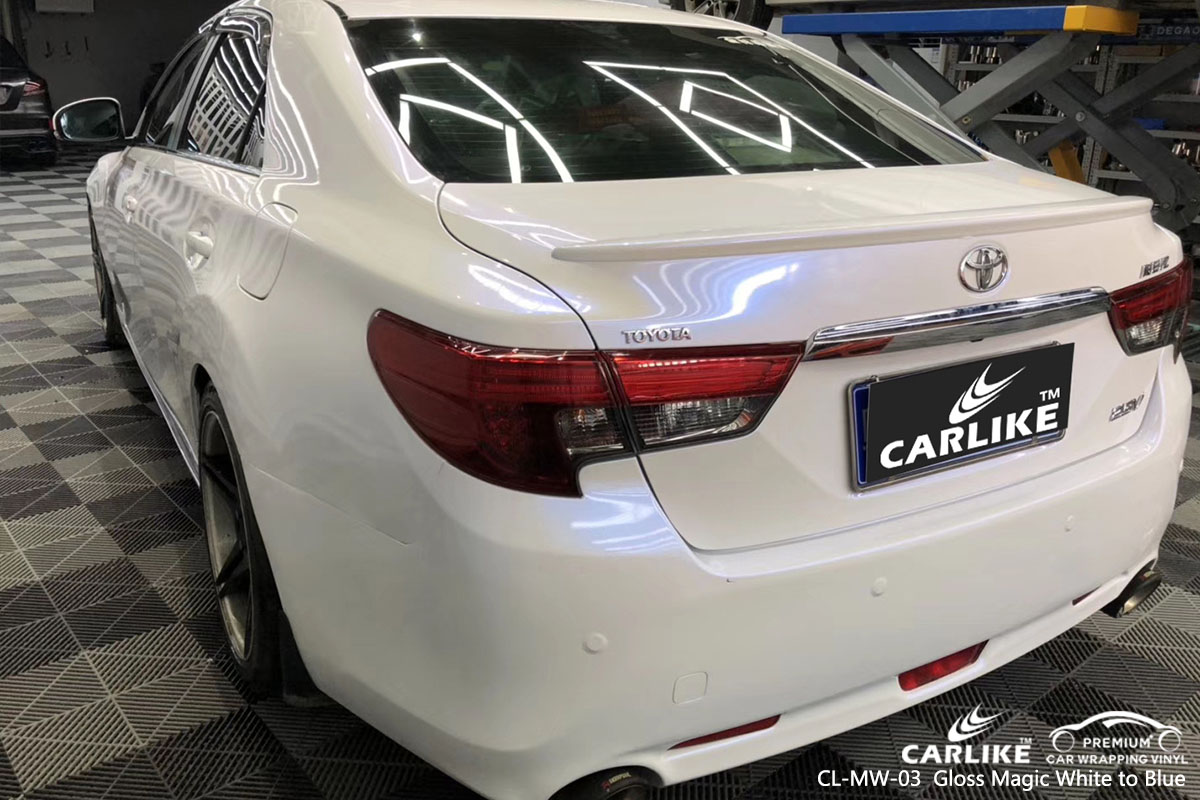 CARLIKE CL-MW-03 gloss magic white to blue car wrap vinyl for Toyota