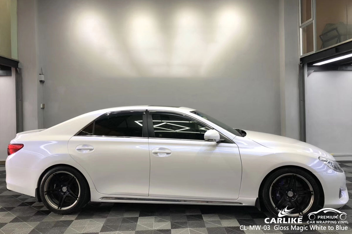 CARLIKE CL-MW-03 gloss magic white to blue car wrap vinyl for Toyota
