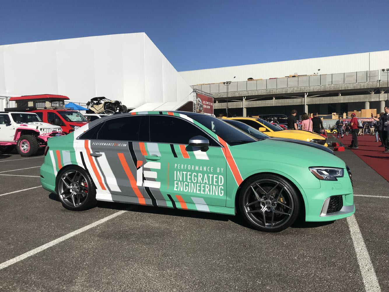 2019 SEMA SHOW DAY 2: SINO GROUP CARLIKE™ Vinyl Wrap On The Show