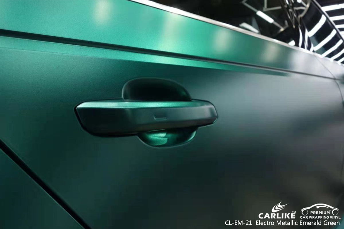 CL-EM-21 Electro Metallic Emerald Green car wrap vinyl for Audi