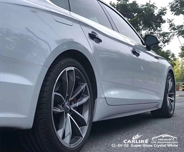 CL-SV-02 Super Gloss Crystal White wrap vinyl pour Audi