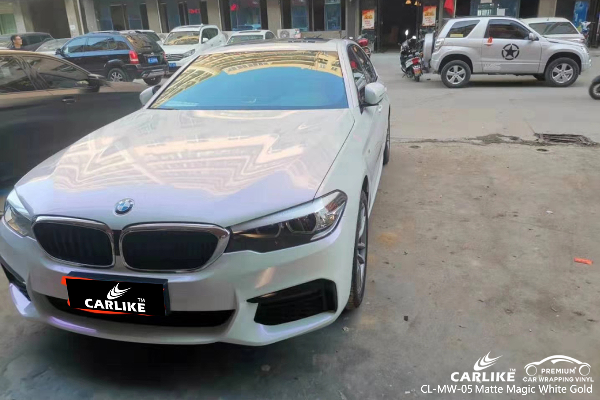 CL-MW-05 matte magic white to gold car wrapping for BMW Vermont