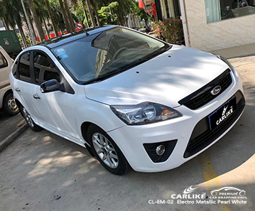CL-EM-02 ورق تغليف السيارة باللون الأبيض واللؤلؤ المعدني الكهربائي لفورد بولو تركيا