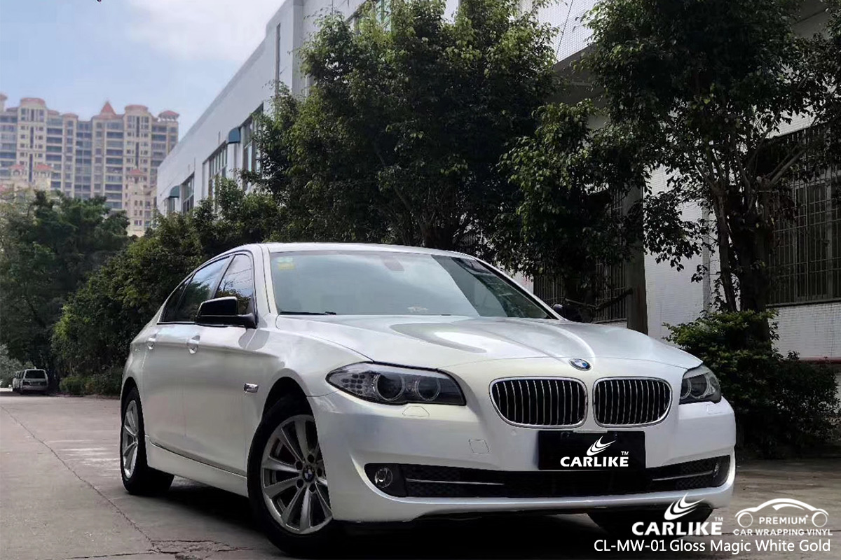 CL-MW-01 glänzend magisch weiß bis gold schützendes Vinyl für Autos für BMW Sirnak Türkei