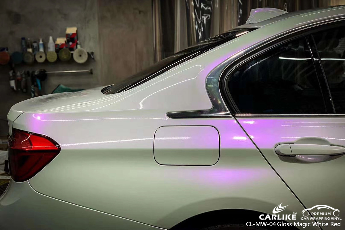 CL-MW-04 gloss magic white to red car wrapping for BMW Saxony Germany