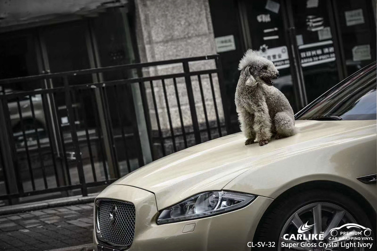 CL-SV-32 super gloss crystal light ivory high gloss vinyl wrap for JAGUAR Bourgogne-Franche-Comte France