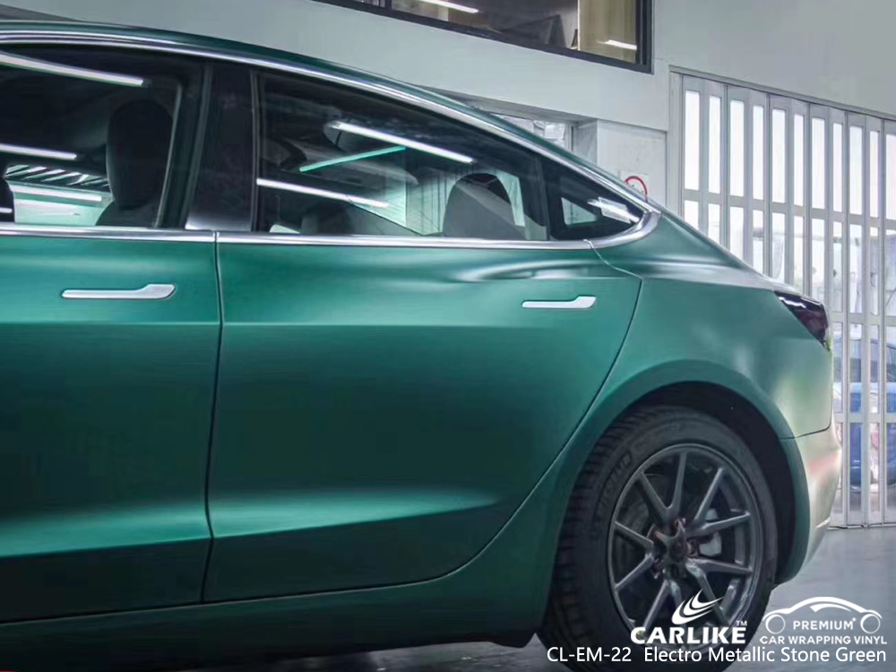 CL-EM-22 electro metallic stone green car wrap gloss for TESLA Ile-de-France France