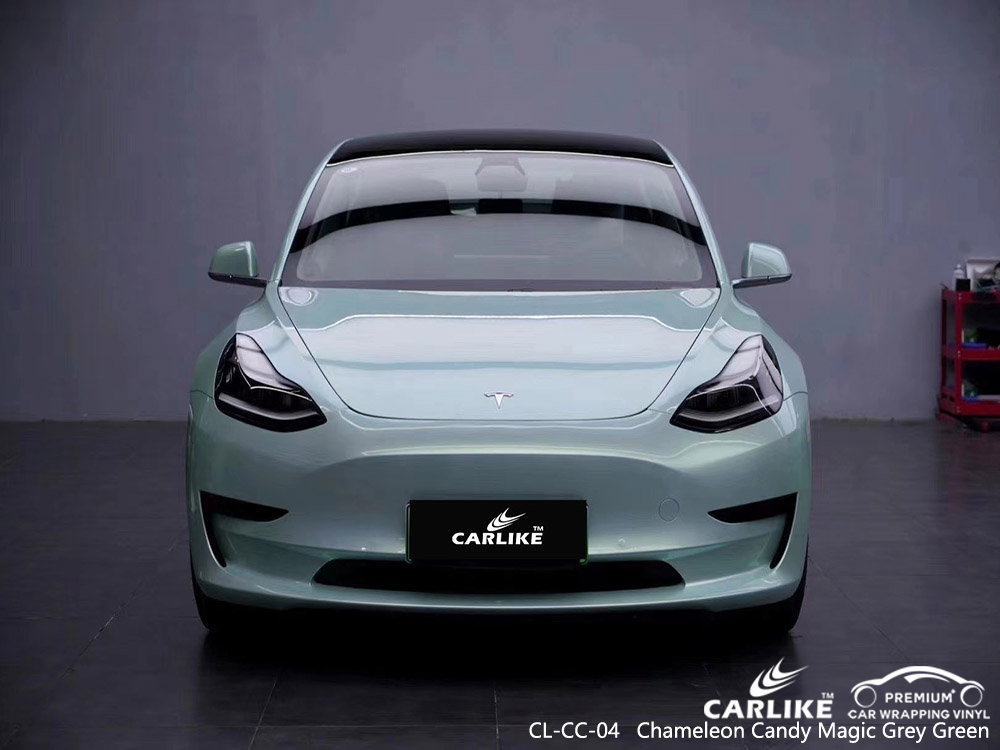 ARAÇ ÇIKARTMALARI BOYAYA HASAR OLMADAN NASIL ÇIKARILIR?