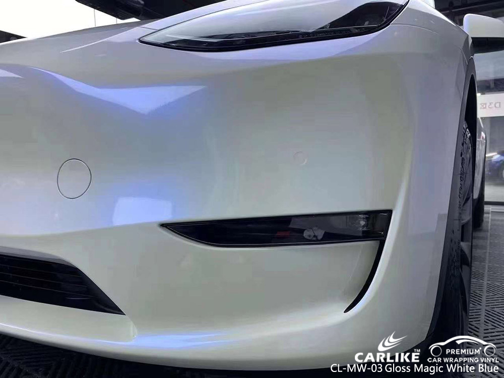 CL-MW-03 Parlak Sihirli Beyaz Mavi Vinil Araç Kaplaması TESLA üreticisi