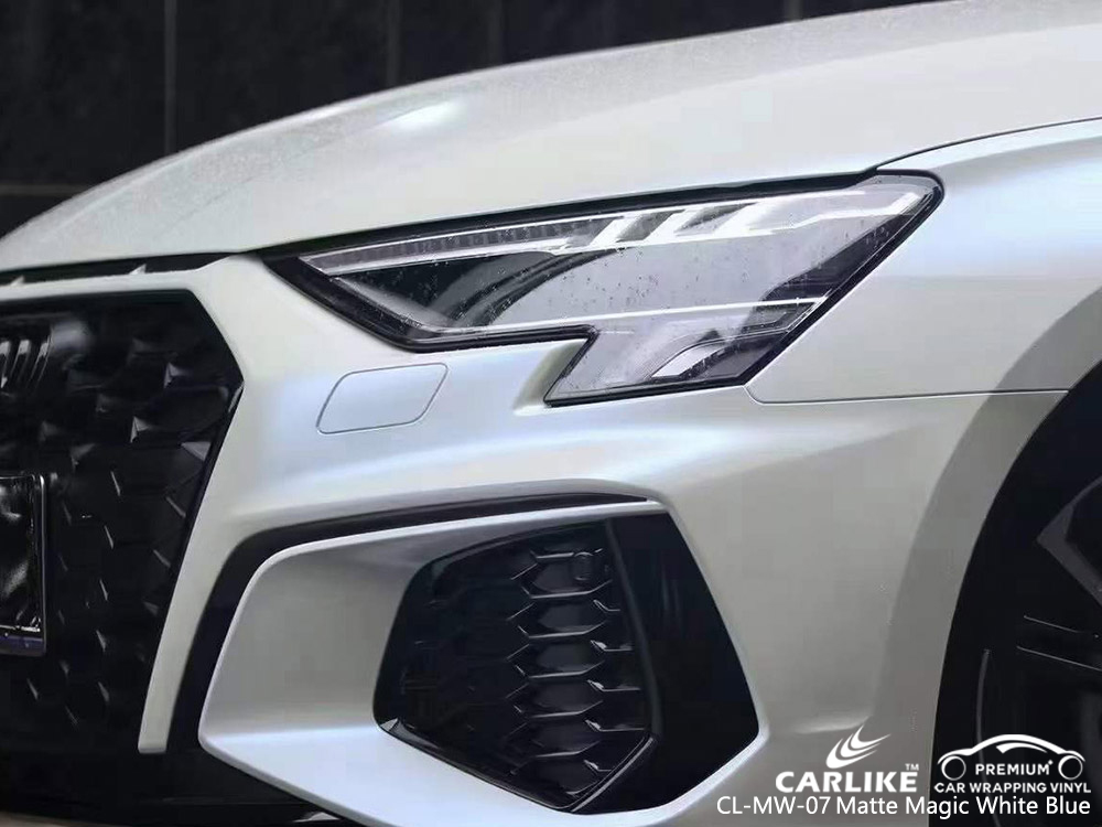 غلاف السيارة من الفينيل الأبيض والأزرق غير اللامع CL-MW-07 مورد لـ AUDI 